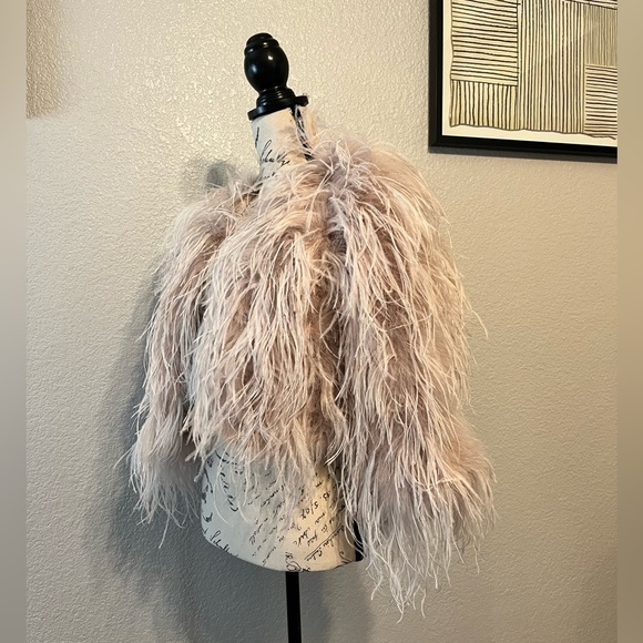 Forever Couture Bridal - Ostrich Feather Bridal
Wedding Jacket! Gorgeous!! NWOT - Picture 2 of 9